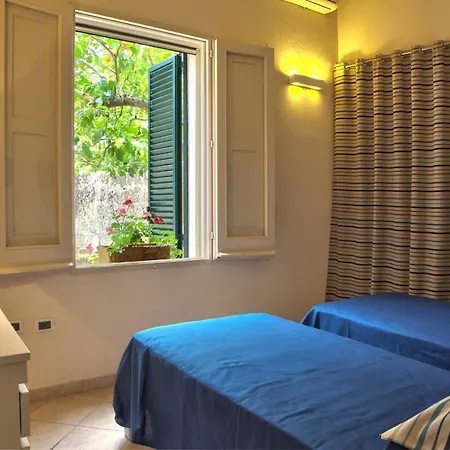 Casa Del Carrubo * Gagliano del Capo