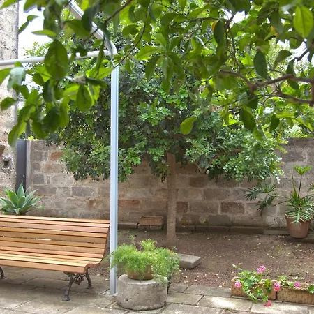 Casa Del Carrubo Holiday home *